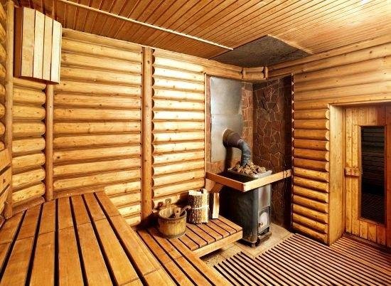 Som det er velkendt - fundamentet af bad procedurer er damp. Mange tror, ​​at jo mere damp og varme, og brugen af ​​bade mere. Og så er der ingen stor forskel mellem den russiske bad og sauna er velkendte for alle.