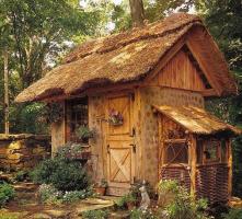 Hus lavet af træ: stilfuld, praktisk, billig