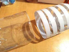 Skål lavet af plastflasker at erstatte brudt