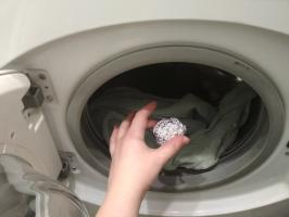 Strålende dagligdags tricks kulstof remover, hvide håndklæder, rengøring af vinduer, lugten fra vasken